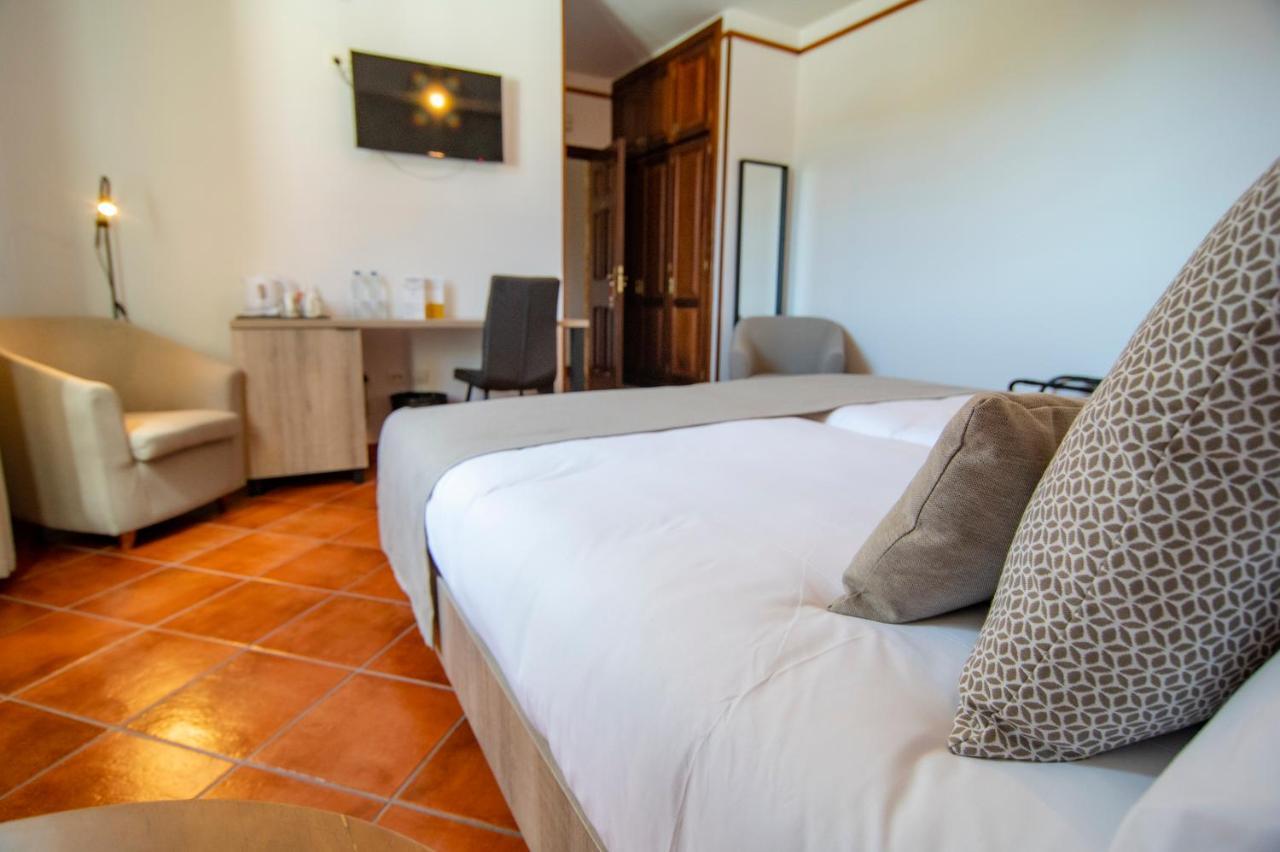 Hotel El Tejar & Spa วิลาฟลอร์ ภายนอก รูปภาพ